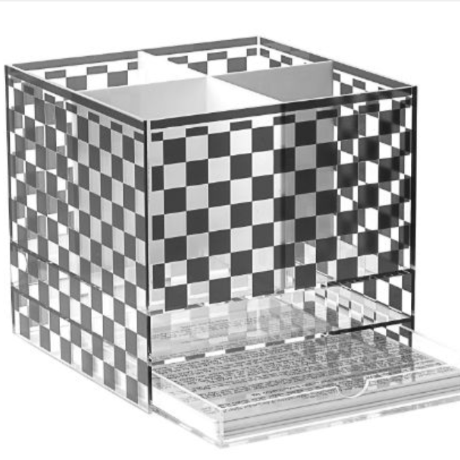 Checkered cutlery caddy and benchers