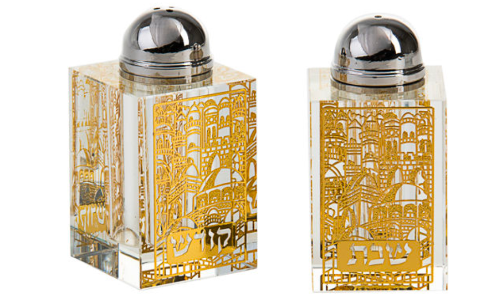 Salt and pepper shaker